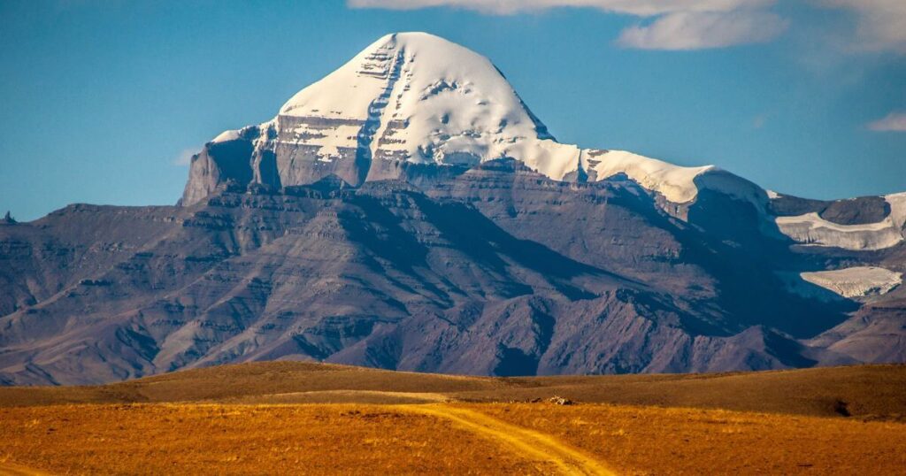 岡仁波齊神山正面景觀
